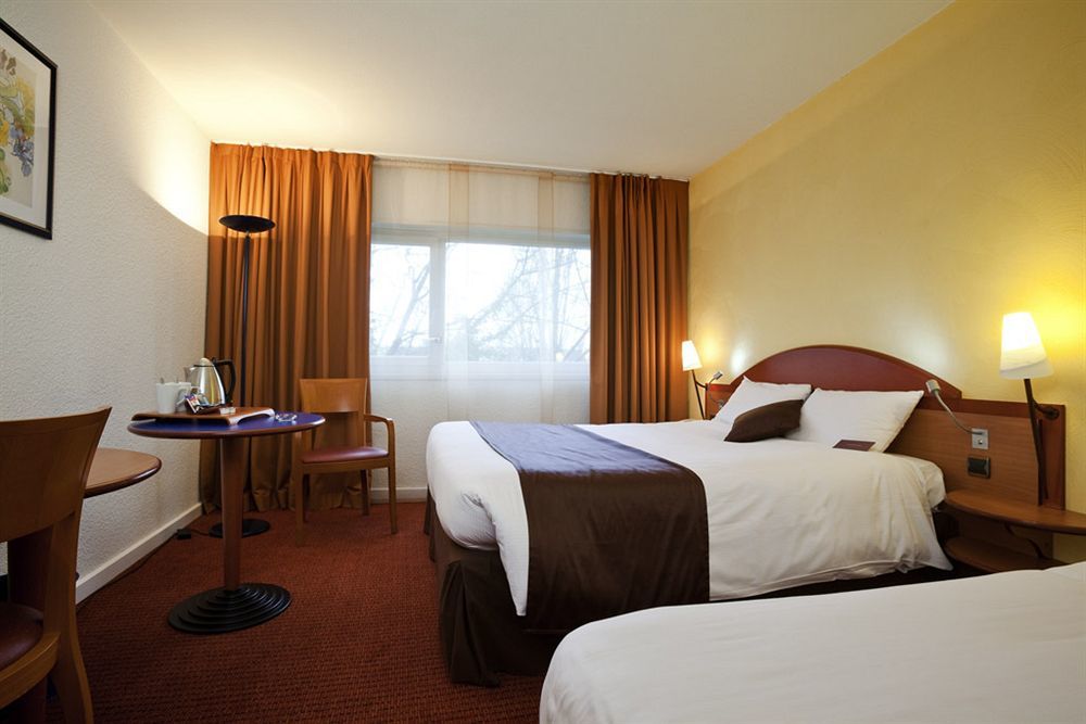 Mercure Paris Sud Les Ulis-Courtaboeuf מראה חיצוני תמונה